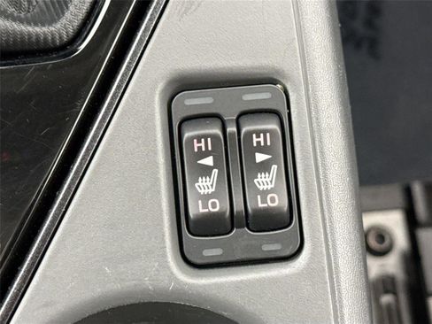 Used 2024 Subaru Crosstrek 2.5i Limited w/ Crosstrek Mirror Package image 7