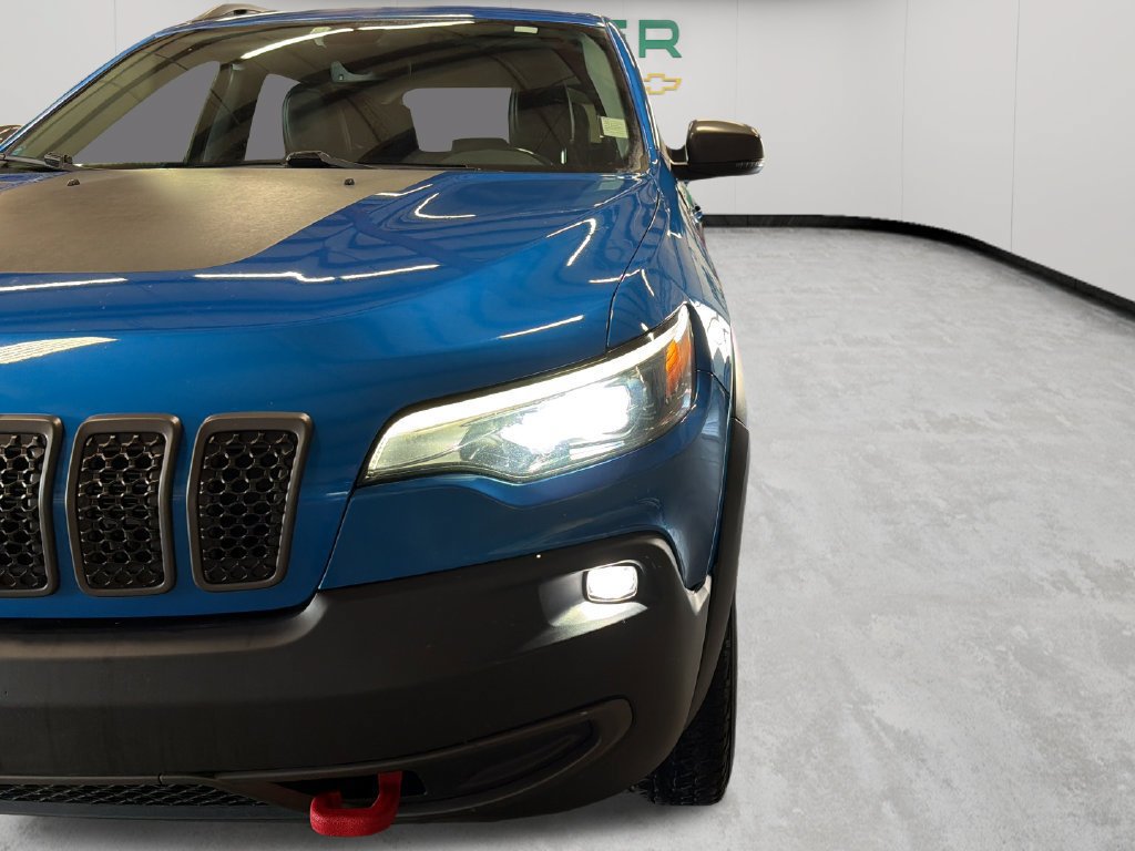 Used 2020 Jeep Cherokee Trailhawk w/ Comfort/Convenience Group AWD/4WD image 43