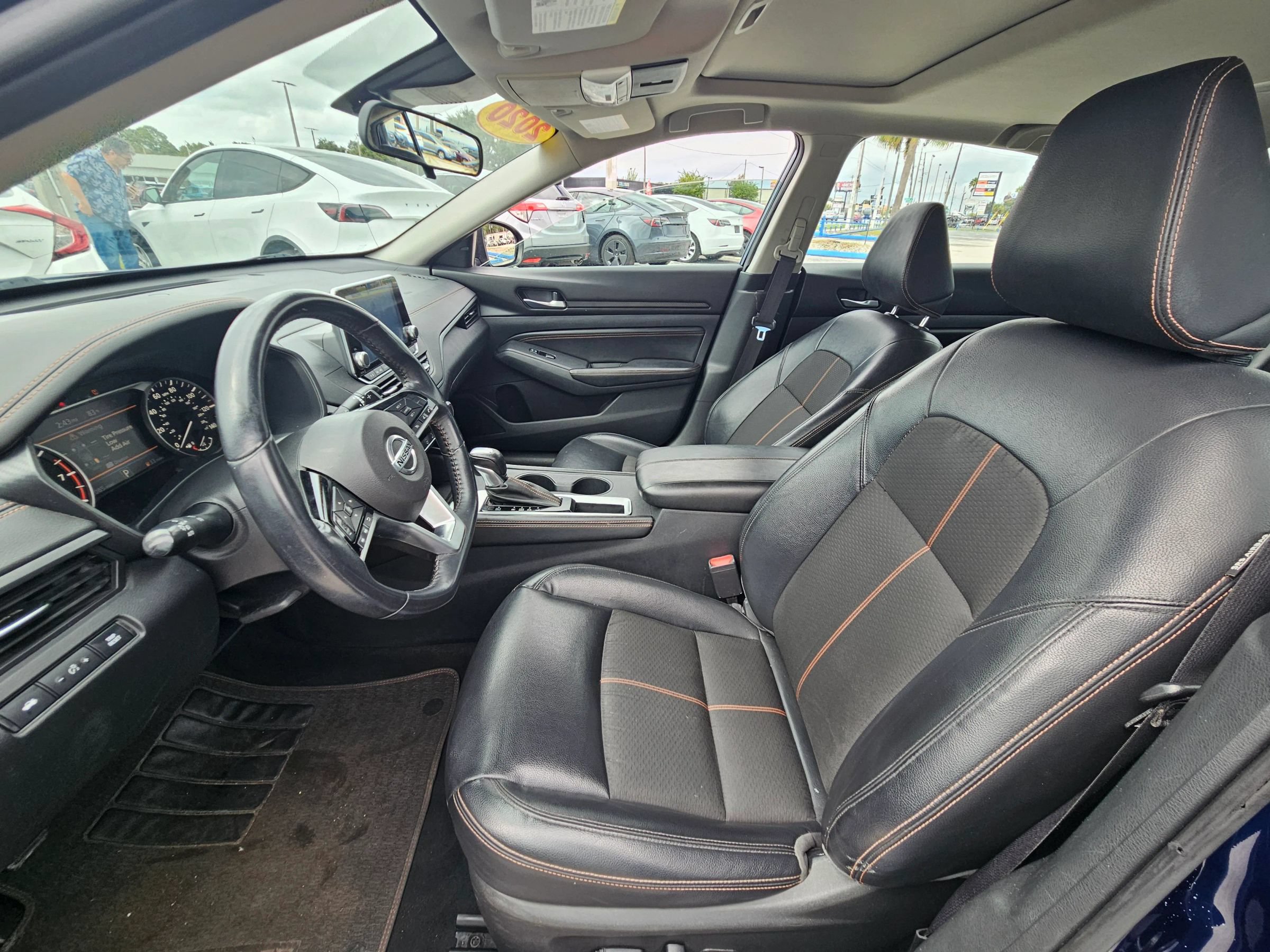Used 2020 Nissan Altima 2.5 SR w/ Premium Package FWD image 15
