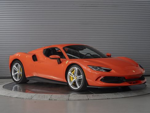 Used 2025 Ferrari 296 GTS RWD image 9