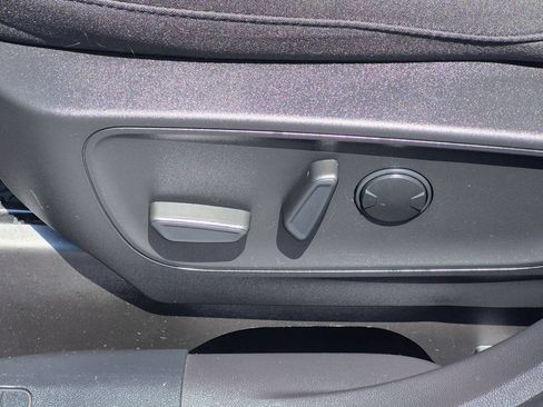 Used 2023 Ford Escape Active w/ Tech Pack #1 AWD/4WD image 14