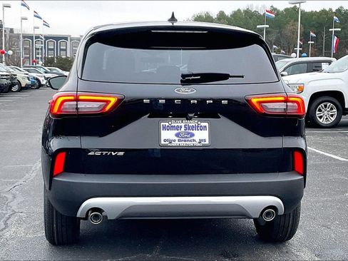 New 2026 Ford Escape Active image 4