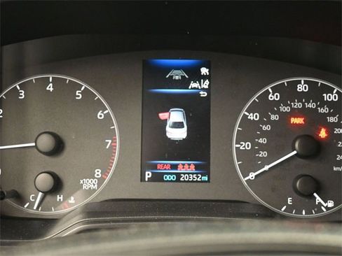 Used 2025 Toyota Corolla LE image 13