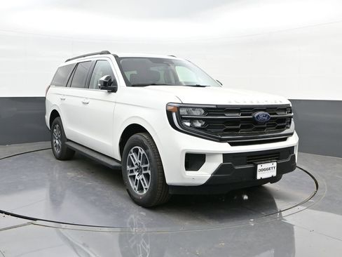 New 2026 Ford Expedition Active RWD image 22