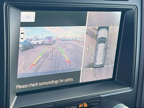 Used 2021 Ford Expedition Max Limited image 16