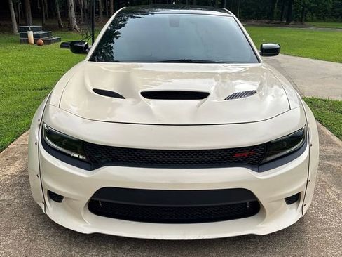 Used 2016 Dodge Charger SRT Hellcat w/ Harman/Kardon Audio Group RWD image 2