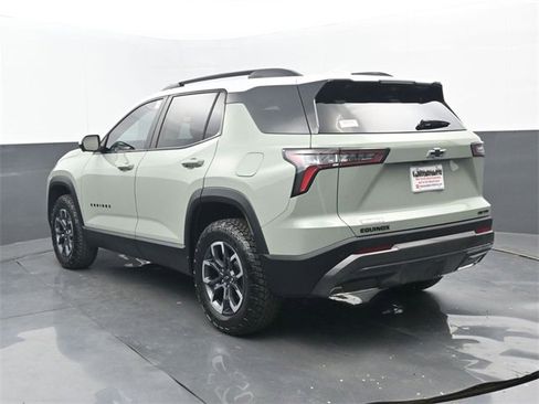 Used 2025 Chevrolet Equinox ACTIV w/ Safety and Technology Package image 3