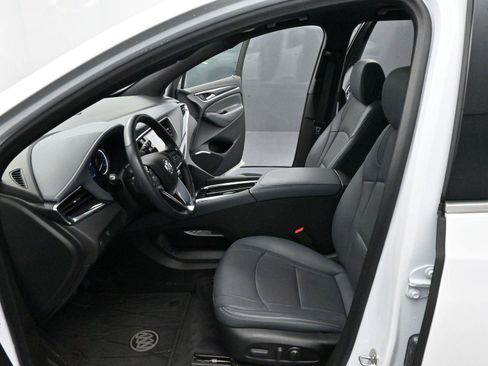 Used 2023 Buick Enclave Essence w/ Experience Buick Package image 12