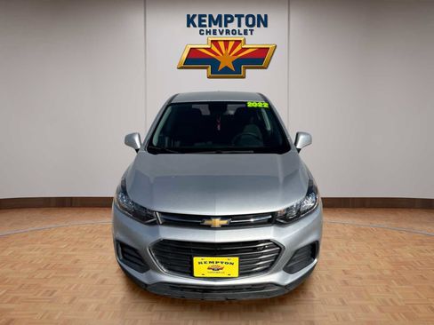 Used 2022 Chevrolet Trax LS w/ Tint and Cruise Package image 1