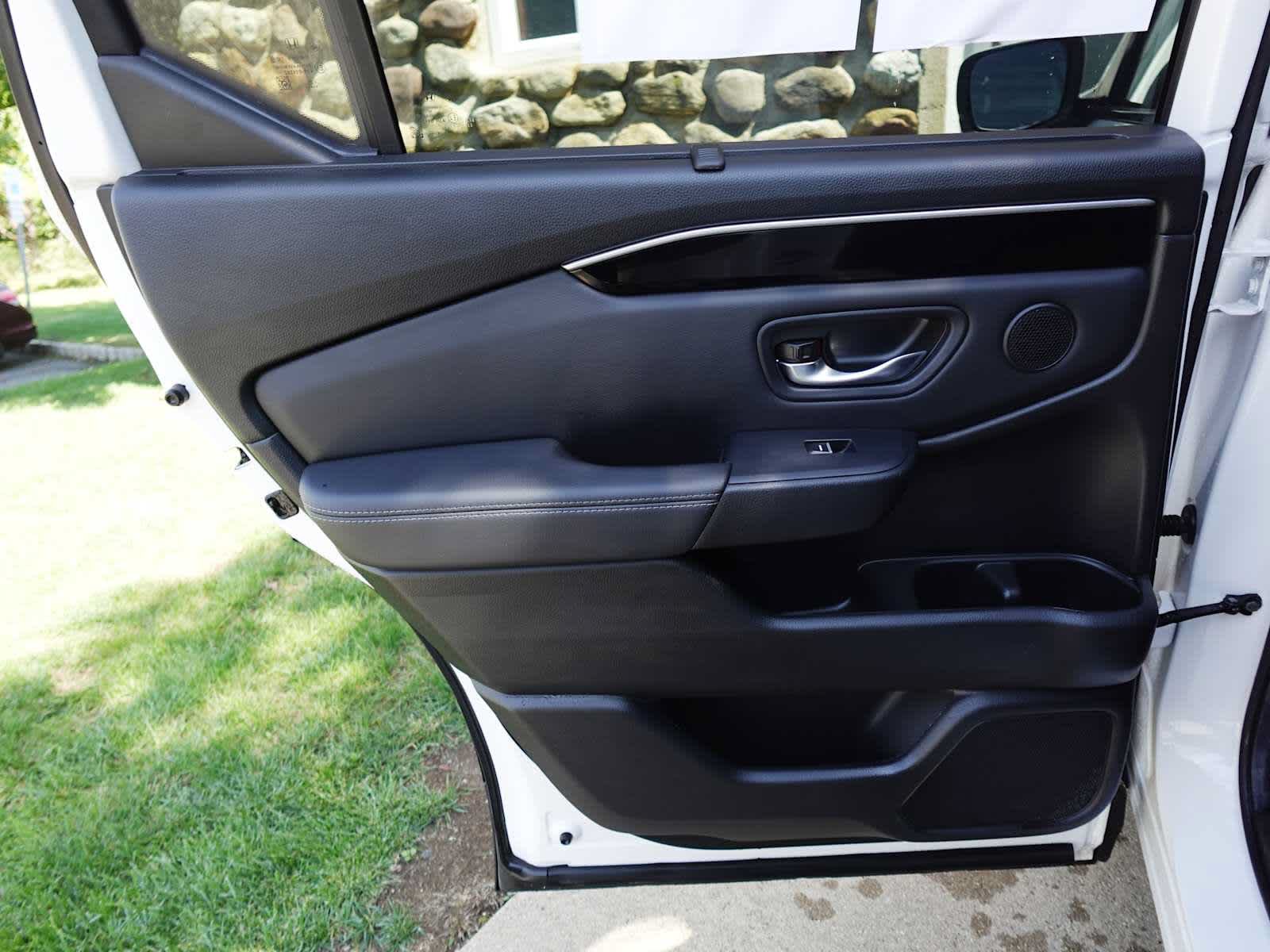 Certified 2024 Honda Pilot EX-L image 23