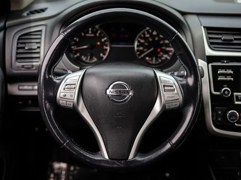 Used 2018 Nissan Altima 2.5 SL FWD image 28