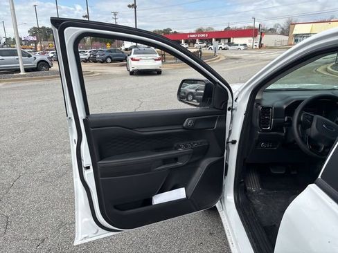 New 2026 Ford Ranger XLT w/ Equipment Group 301A High image 11