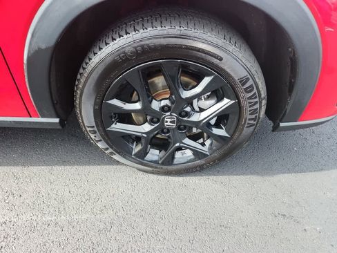 Certified 2023 Honda HR-V Sport image 9