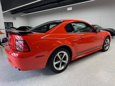 Used 2004 Ford Mustang Mach 1 RWD image 7
