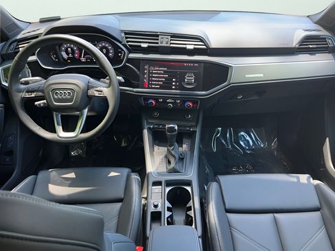 Certified 2025 Audi Q3 2.0T Premium w/ Convenience Package AWD/4WD image 11
