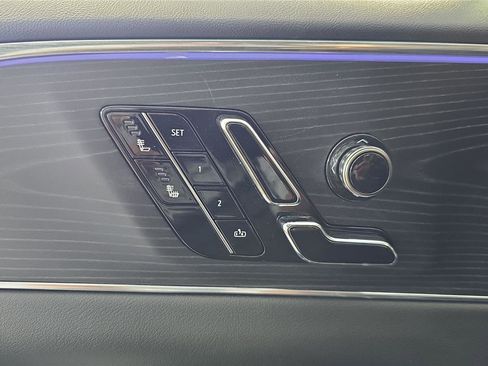 Used 2024 Cadillac Lyriq Luxury w/ LPO, Floor Liner Package image 18