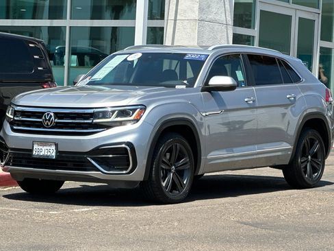 Used 2022 Volkswagen Atlas Cross Sport SEL R-Line AWD/4WD image 9