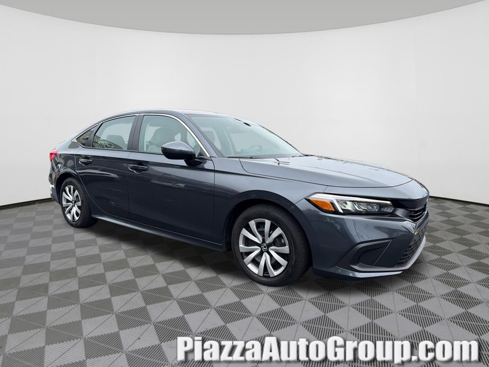 Used 2024 Honda Civic LX image 1