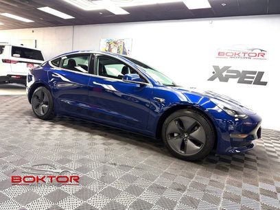 Used 2018 Tesla Model 3 Mid Range