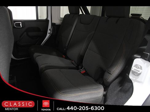 Used 2024 Jeep Wrangler Unlimited Sport AWD/4WD image 18