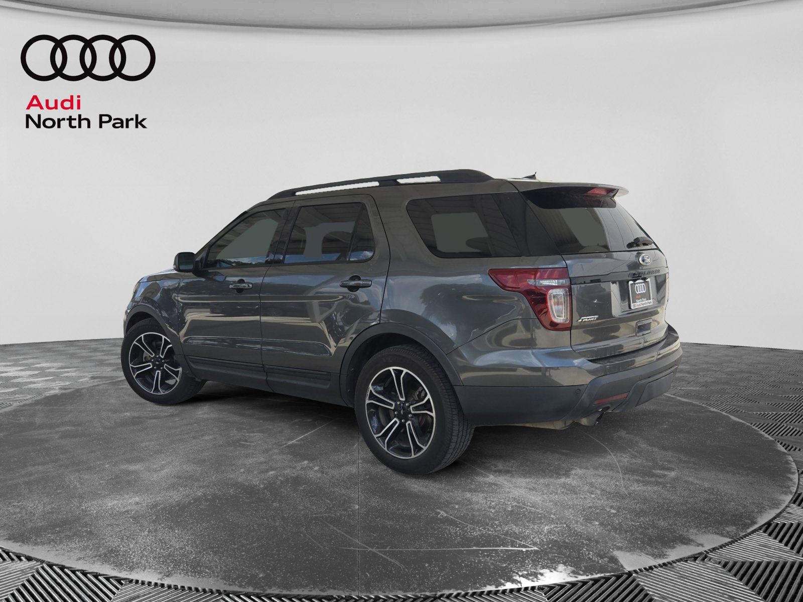 Used 2015 Ford Explorer Sport w/ Equipment Group 401A AWD/4WD image 3