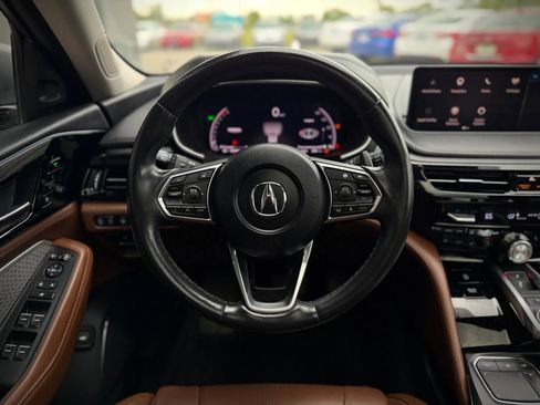 Used 2024 Acura MDX SH-AWD w/ Advance Package image 14