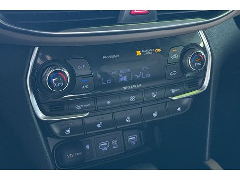 Used 2019 Hyundai Santa Fe image 21