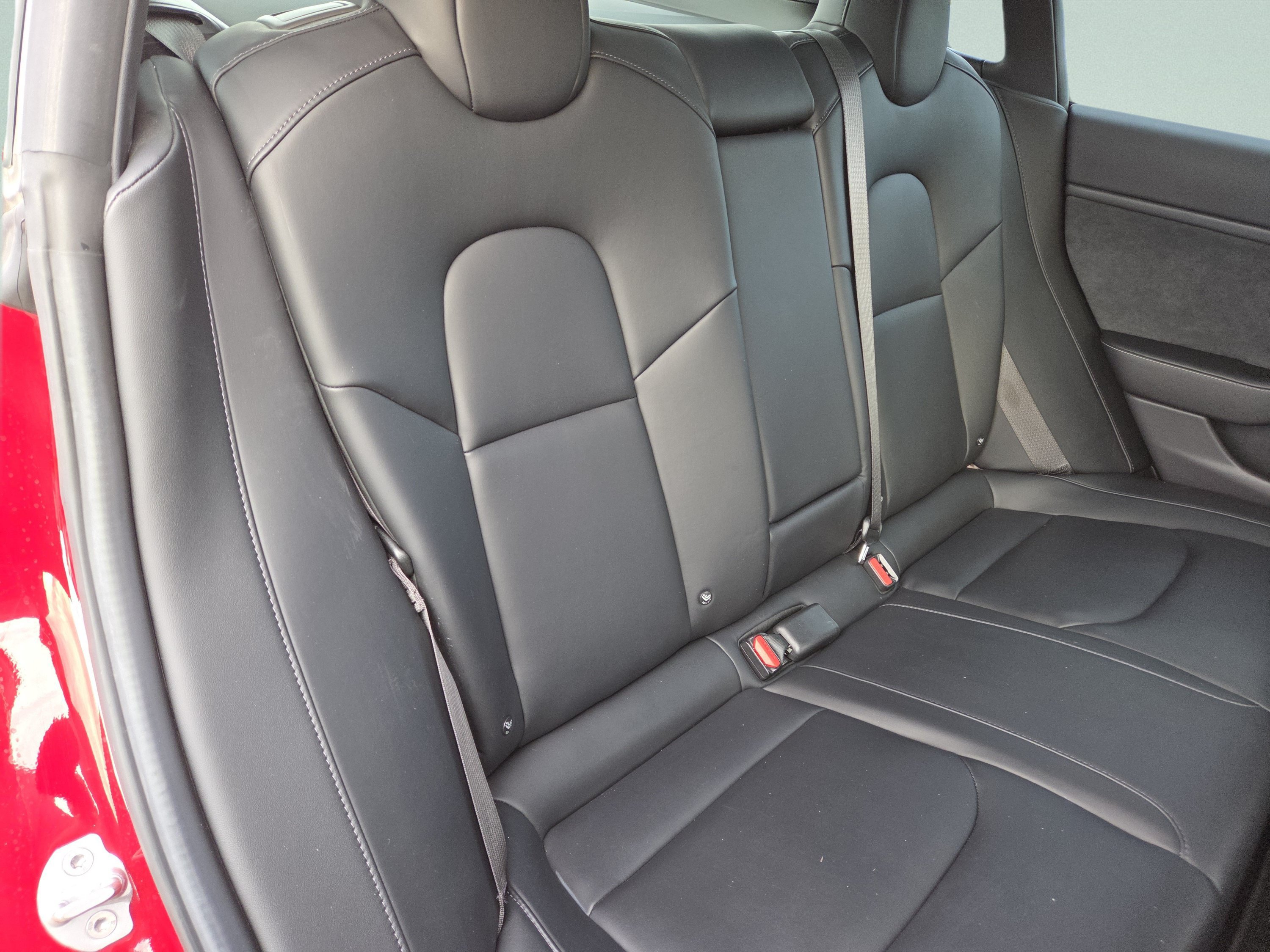 Used 2018 Tesla Model 3 RWD image 5