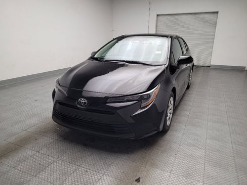 Used 2025 Toyota Corolla LE image 15