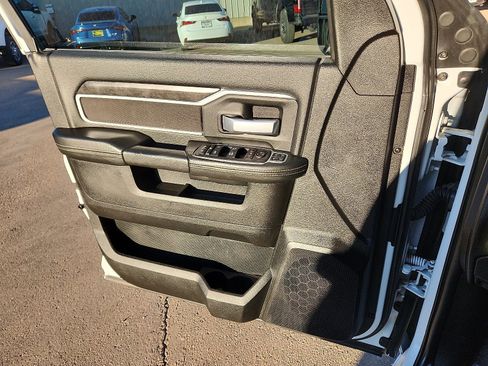 Used 2024 RAM 2500 Big Horn image 13
