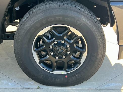 New 2026 RAM 2500 Laramie w/ Towing Technology Group AWD/4WD image 11