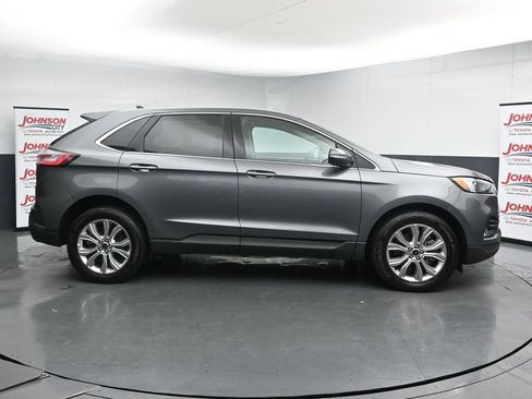 Used 2024 Ford Edge Titanium AWD/4WD image 9