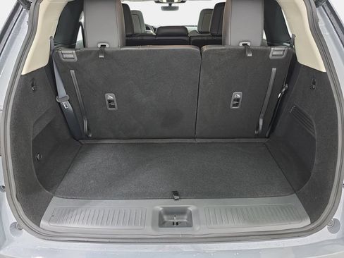 Certified 2026 INFINITI QX60 Luxe w/ Cargo Package AWD/4WD image 32