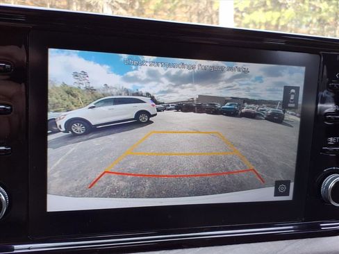 Used 2021 Kia K5 EX image 15