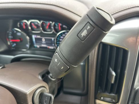 Used 2015 Chevrolet Silverado 2500 LTZ w/ Duramax Plus Package image 21