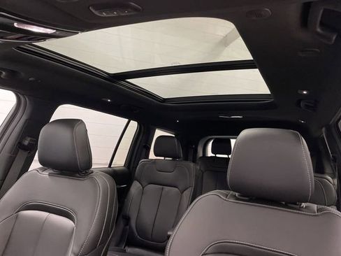 New 2025 Jeep Grand Cherokee L Limited w/ Trailer Tow Package image 7