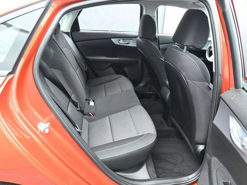 Used 2023 Kia Forte LXS w/ LXS Technology Package FWD image 31