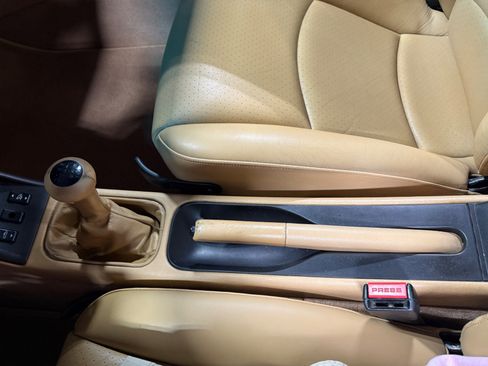 Used 1995 Porsche 911 Cabriolet image 42