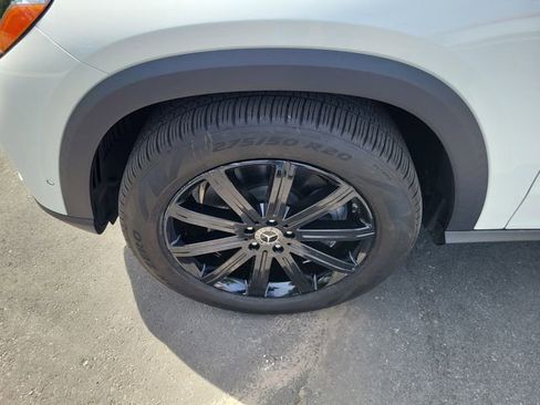 Used 2024 Mercedes-Benz GLE 450 4MATIC image 6