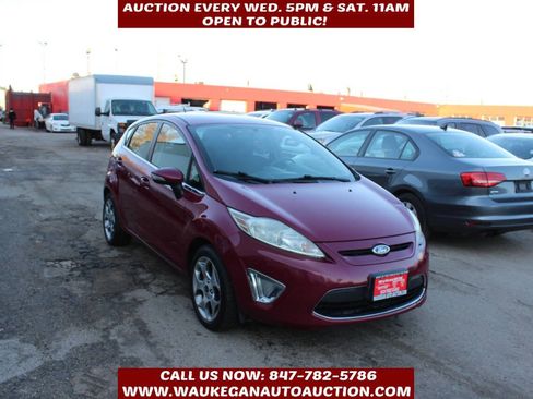 Used 2011 Ford Fiesta SES w/ 301A Rapid Spec Order Code image 3