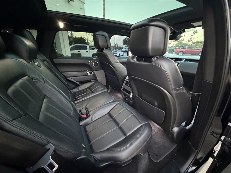 Used 2020 Land Rover Range Rover Sport SE AWD/4WD image 14