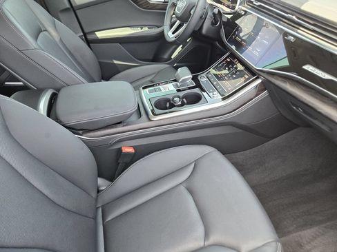 Certified 2023 Audi Q8 Premium Plus w/ Premium Plus Package AWD/4WD image 18