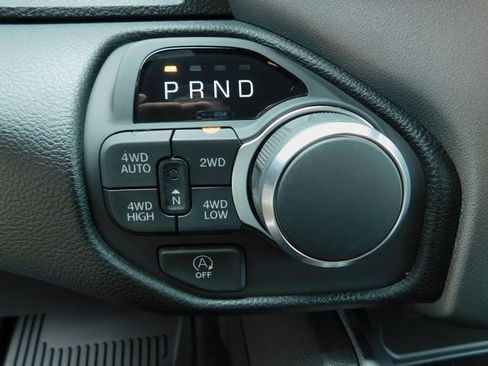 New 2026 RAM 1500 Big Horn AWD/4WD image 17