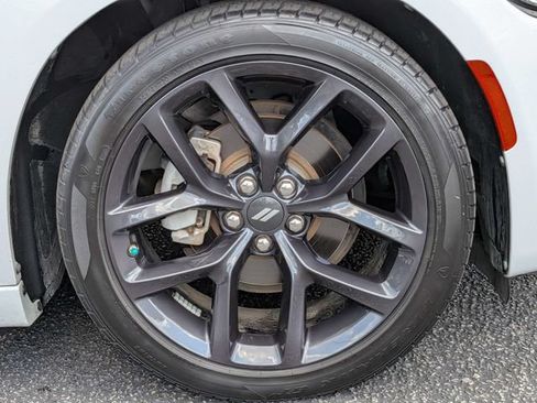 Used 2022 Dodge Charger SXT w/ Blacktop Package RWD image 12