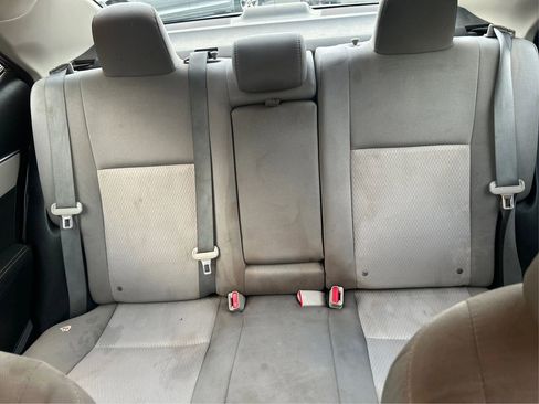 Used 2015 Toyota Corolla LE image 27