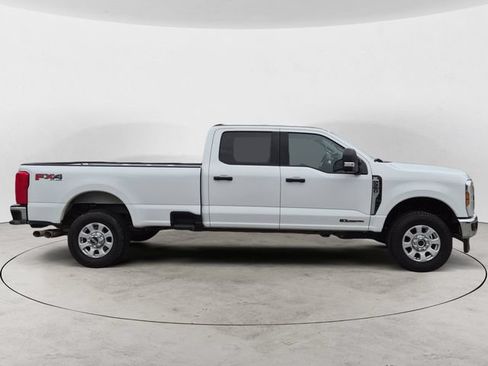 Certified 2024 Ford F350 XLT w/ FX4 Off-Road Package AWD/4WD image 4