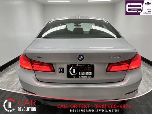 Used 2019 BMW 530i xDrive w/ Convenience Package AWD/4WD image 6