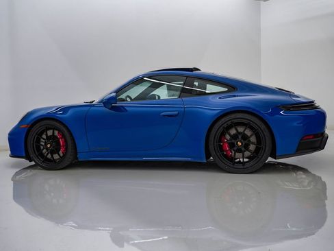 New 2026 Porsche 911 Carrera GTS RWD image 2