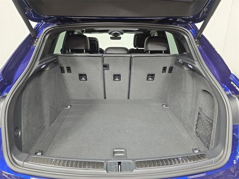 Certified 2025 Porsche Macan image 25