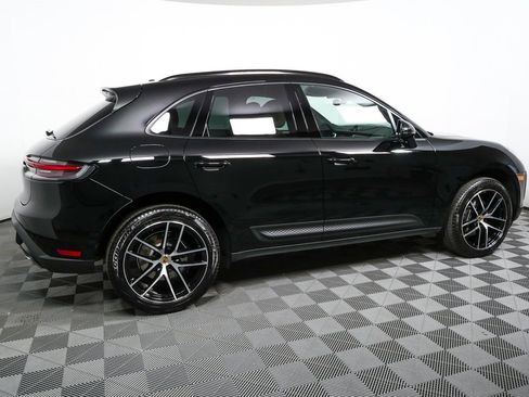 Certified 2025 Porsche Macan image 29